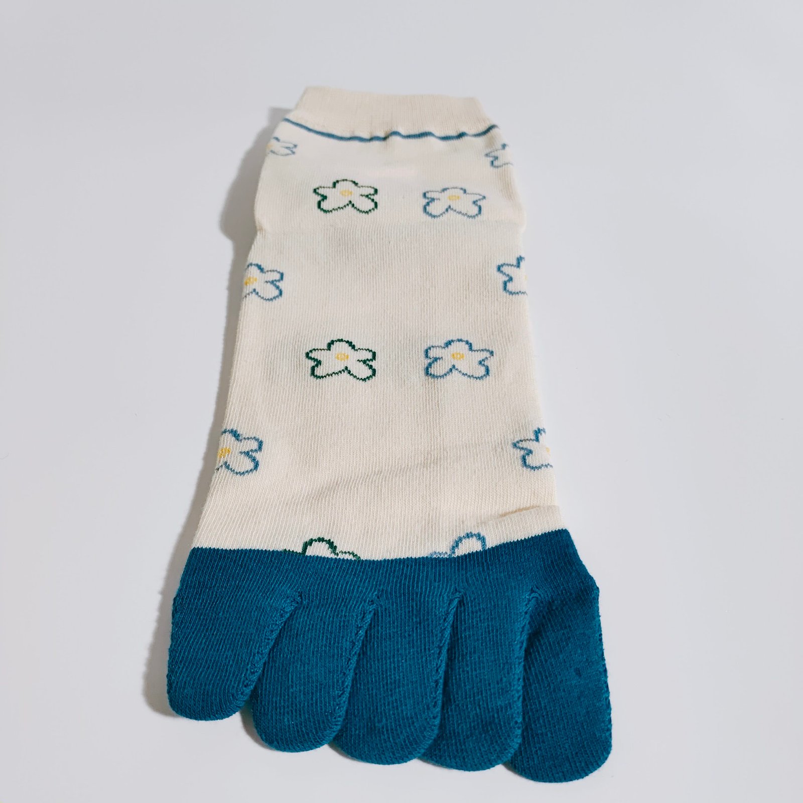 wts 006 cute floral toe socks for women | breathable cotton five finger socks | casual & daily wear wts 006 cute floral toe socks for women | breathable cotton five finger socks | casual & daily wear